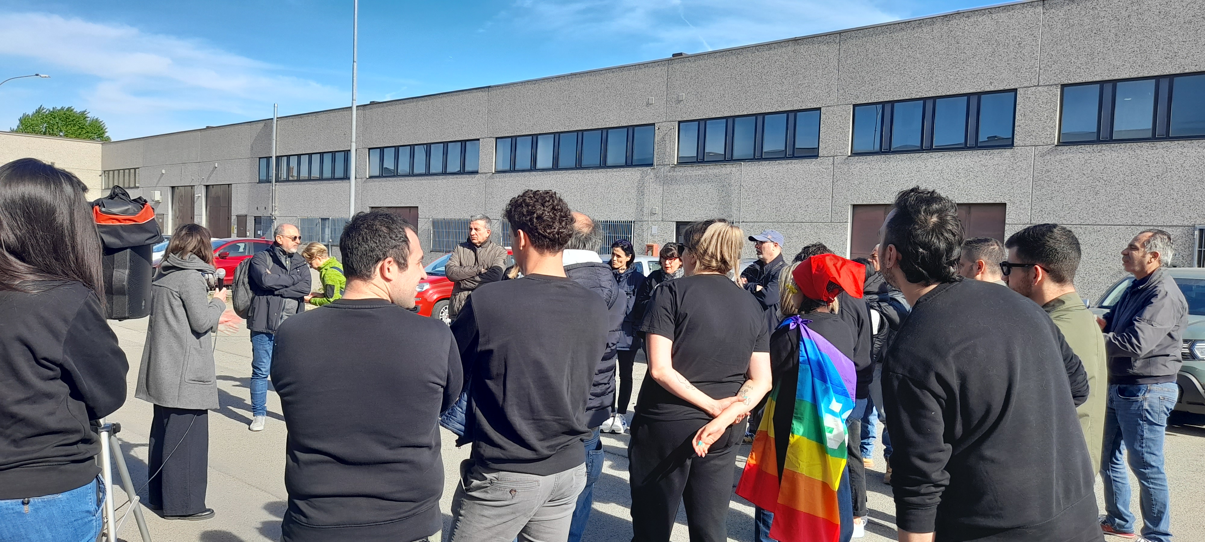 “Sciopero alla Beyers Caffè Italia: anche il sindaco al presidio dei lavoratori ”