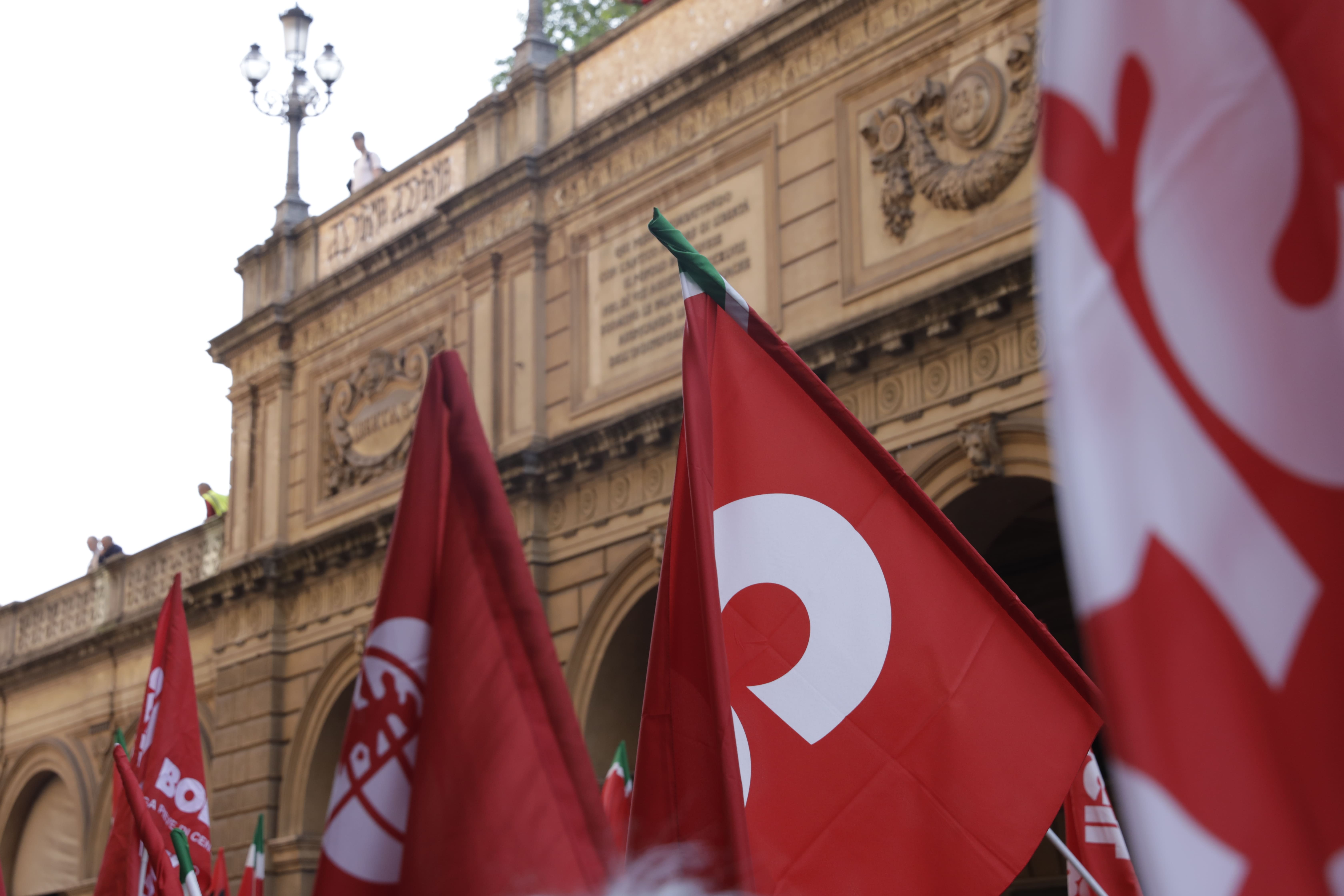 Sicurezza nei quartieri popolari ed emergenza abitativa: la posizione della CDLM-CGIL, del SILP CGIL e del SUNIA