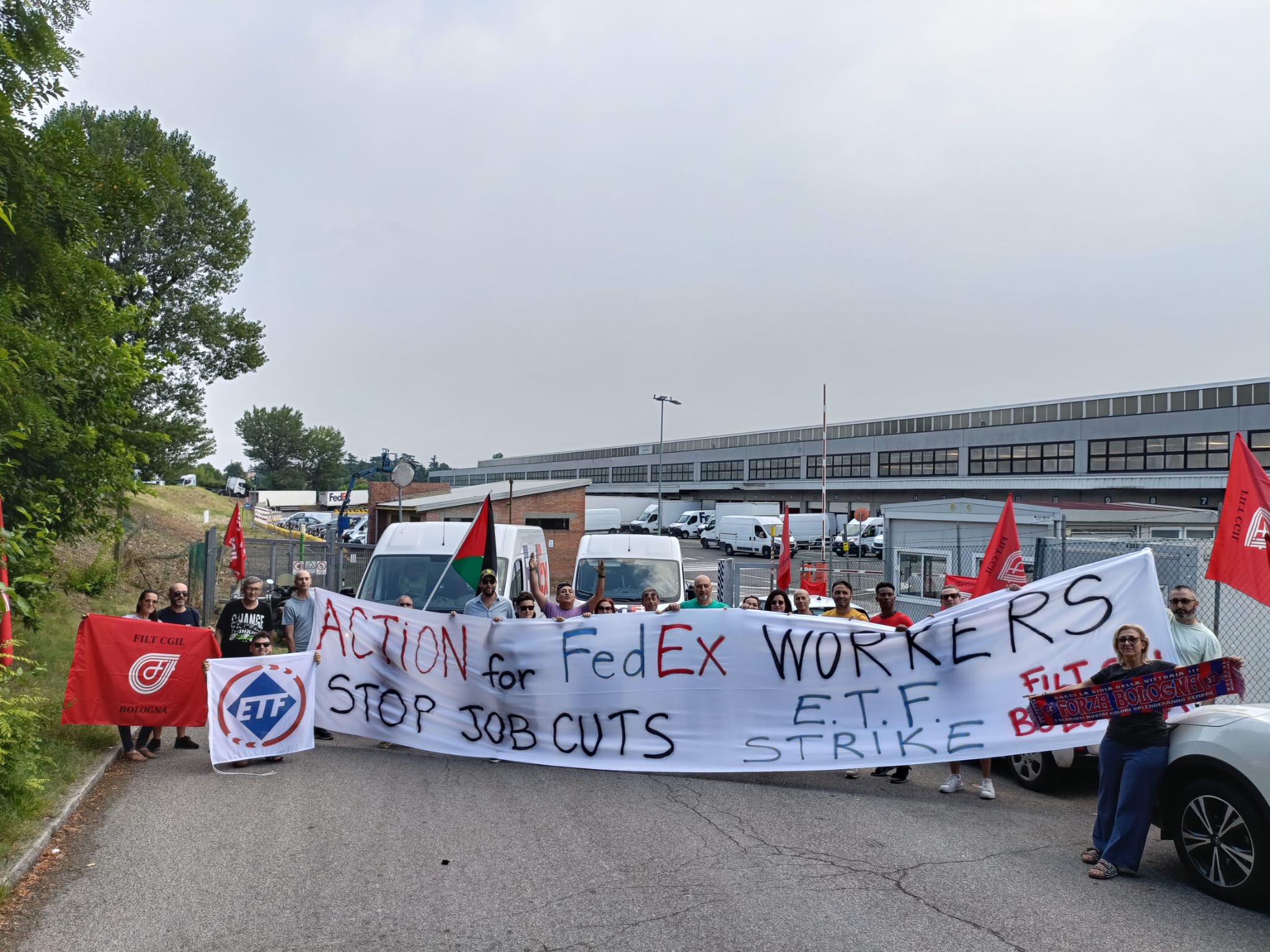 Bologna sciopera in FedEx per la prima iniziativa di lotta proclamata a livello europeo da ETF
