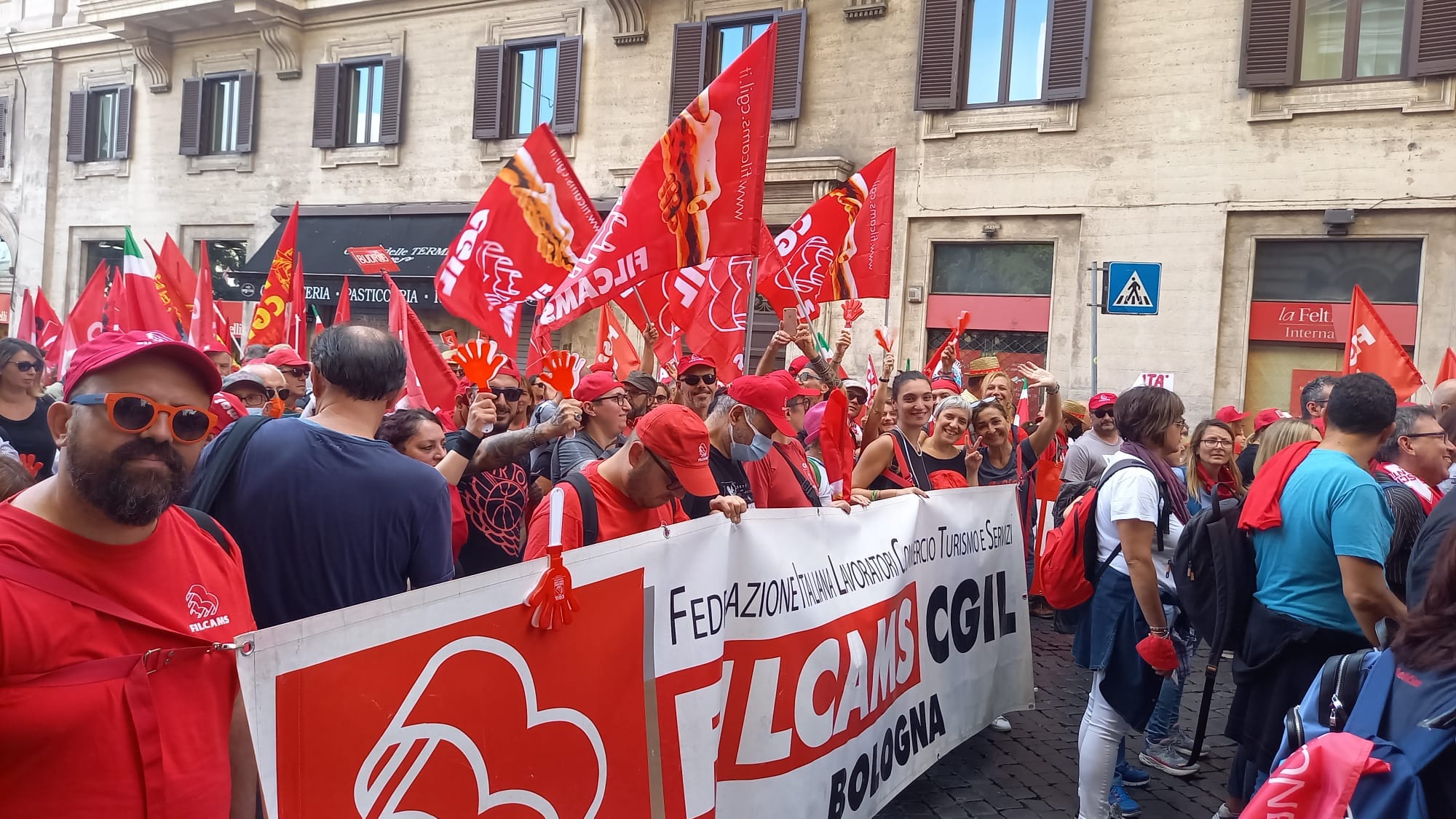Domani 24 maggio sciopero nazionale a Lidl, a Bologna presidio in via Serlio 
