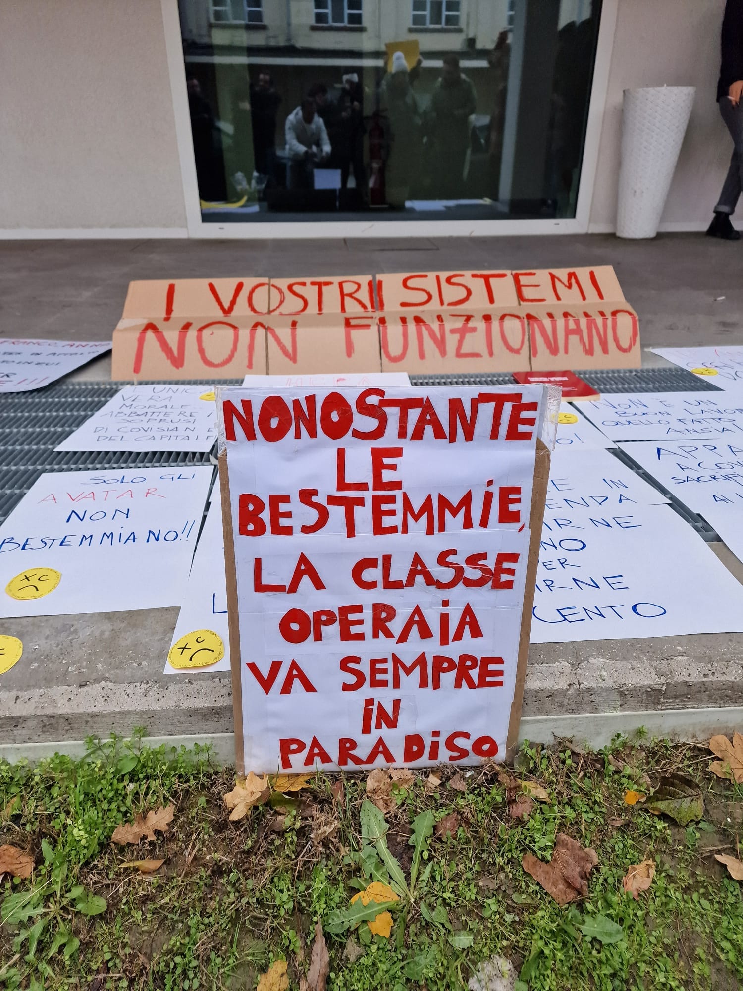 Sciopero ad oltranza in Covisian dopo il licenziamento per una bestemmia