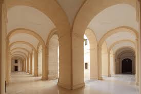 DISSENSO TOTALE SULLO SPACCHETTAMENTO DELLA SOPRINTENDENZA